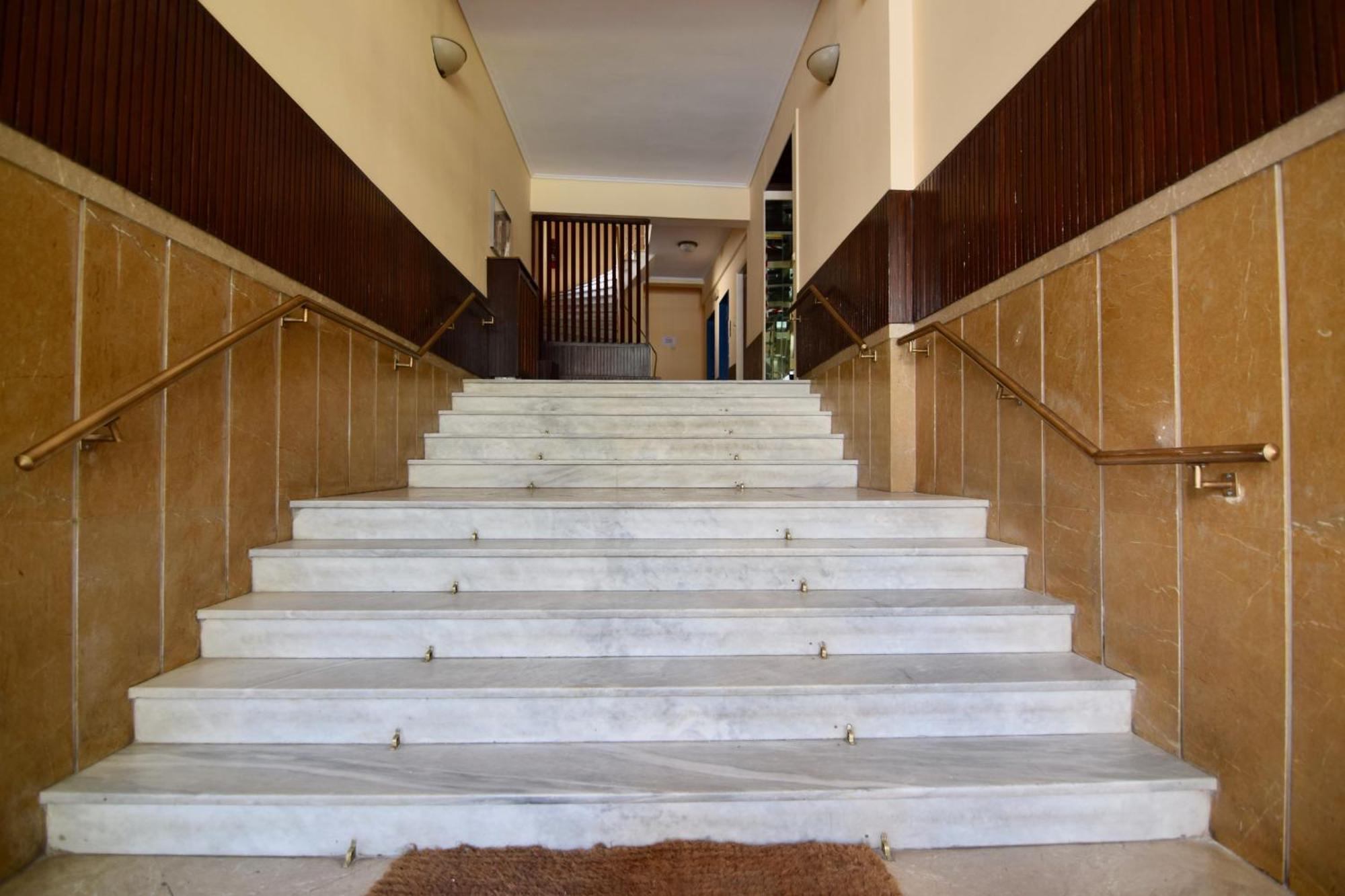 Acropolis Charming Apartment With Large Balcony - Dm17 เอเธนส์ ภายนอก รูปภาพ