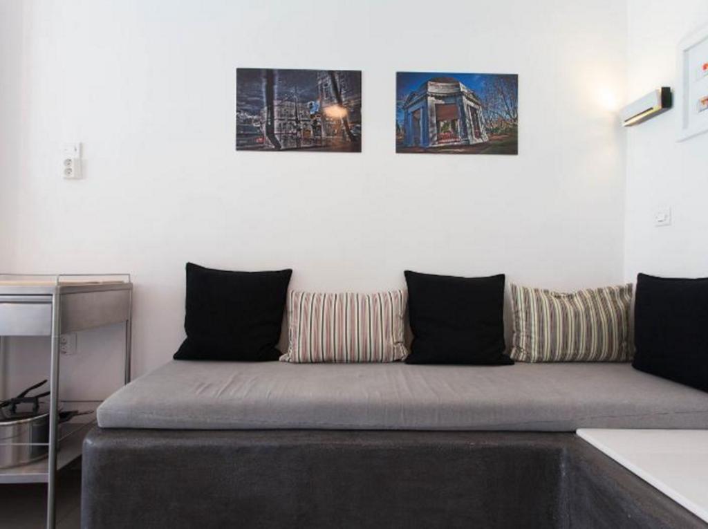 Acropolis Charming Apartment With Large Balcony - Dm17 เอเธนส์ ภายนอก รูปภาพ
