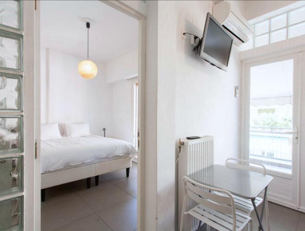 Acropolis Charming Apartment With Large Balcony - Dm17 เอเธนส์ ภายนอก รูปภาพ